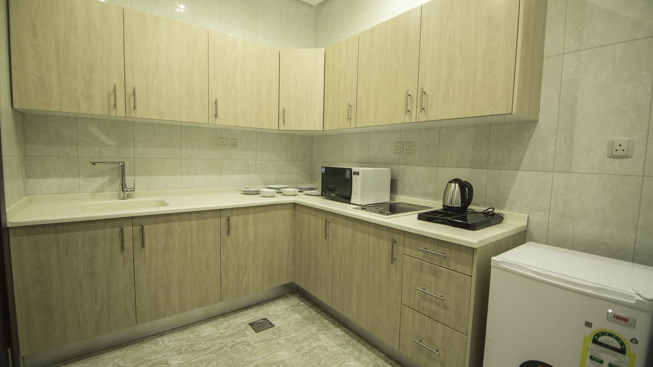 Masken Noon Aprthotel Jeddah Exterior foto